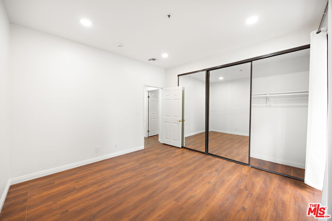 9836 Vidor Dr Unit: 1B