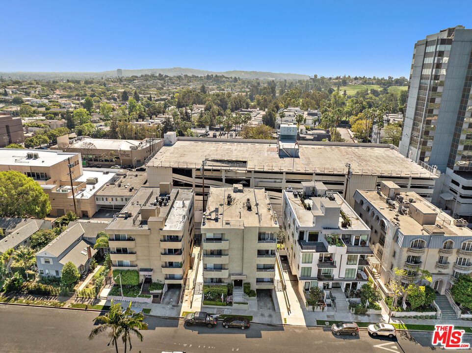 9836 Vidor Dr Unit: 1B