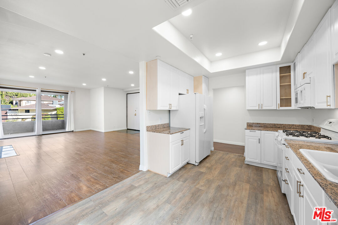 9836 Vidor Dr Unit: 1B