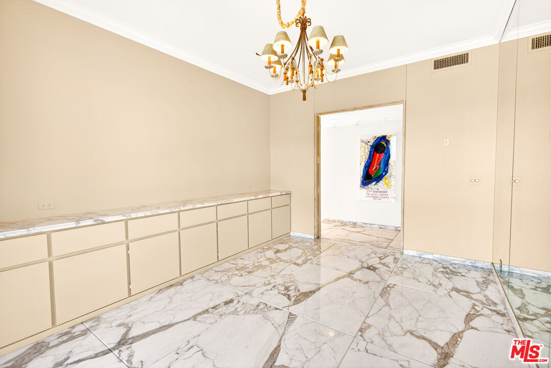 515 Ocean Ave Unit: NPH B