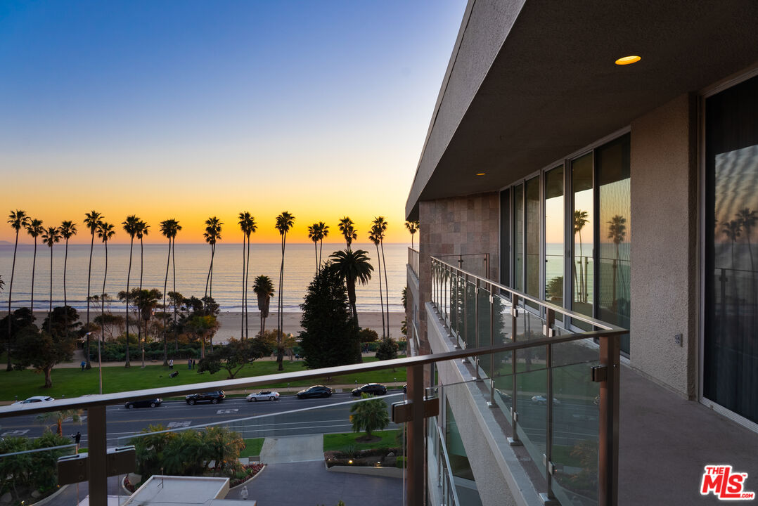 515 Ocean Ave Unit: NPH B