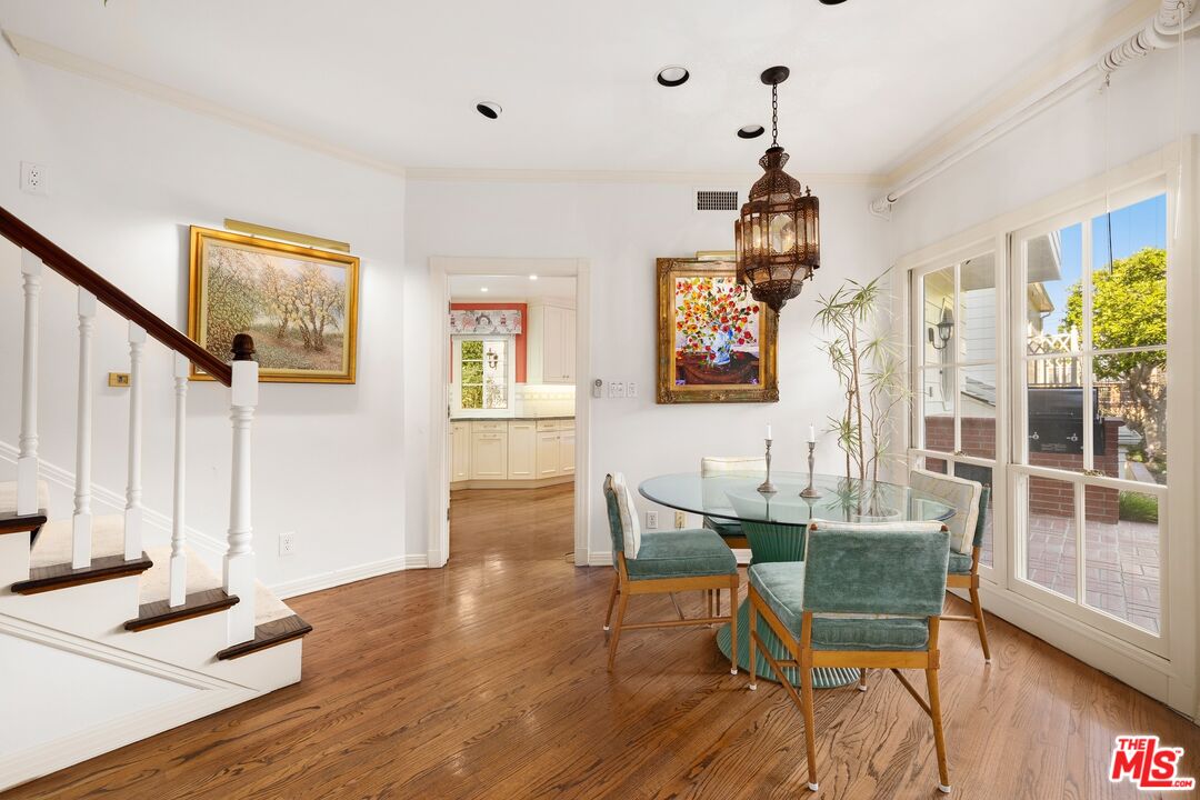 524 N Rockingham Ave