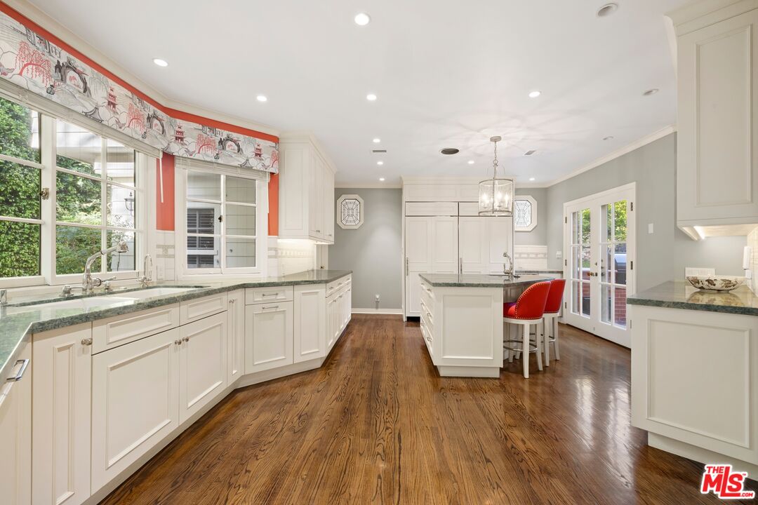 524 N Rockingham Ave