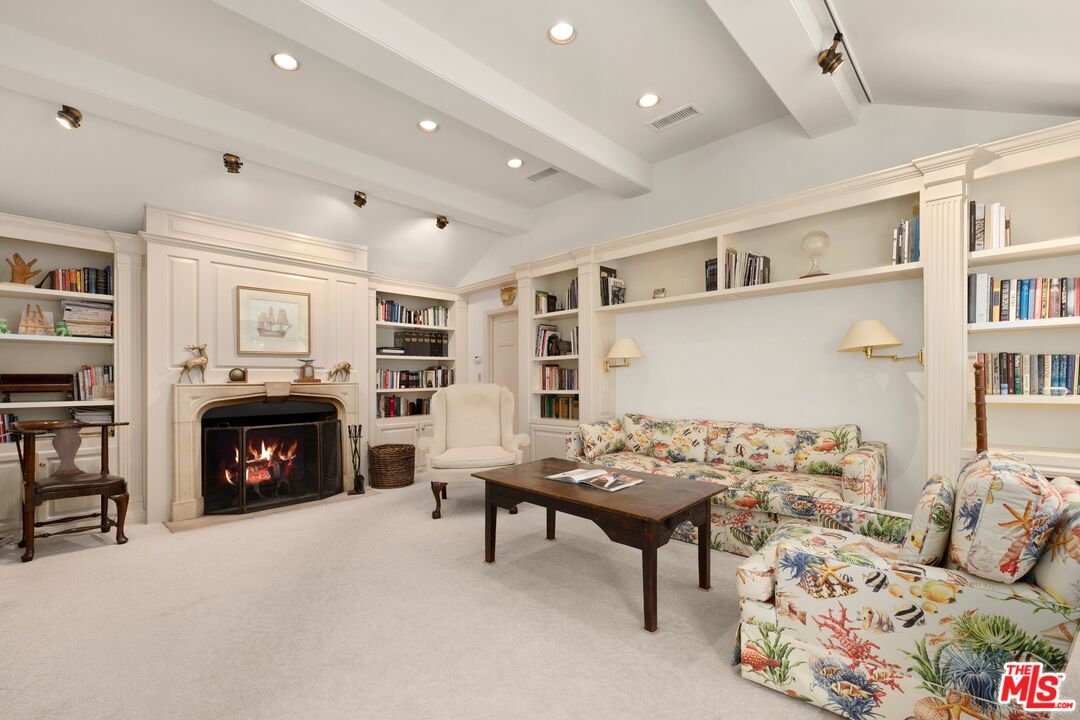 524 N Rockingham Ave