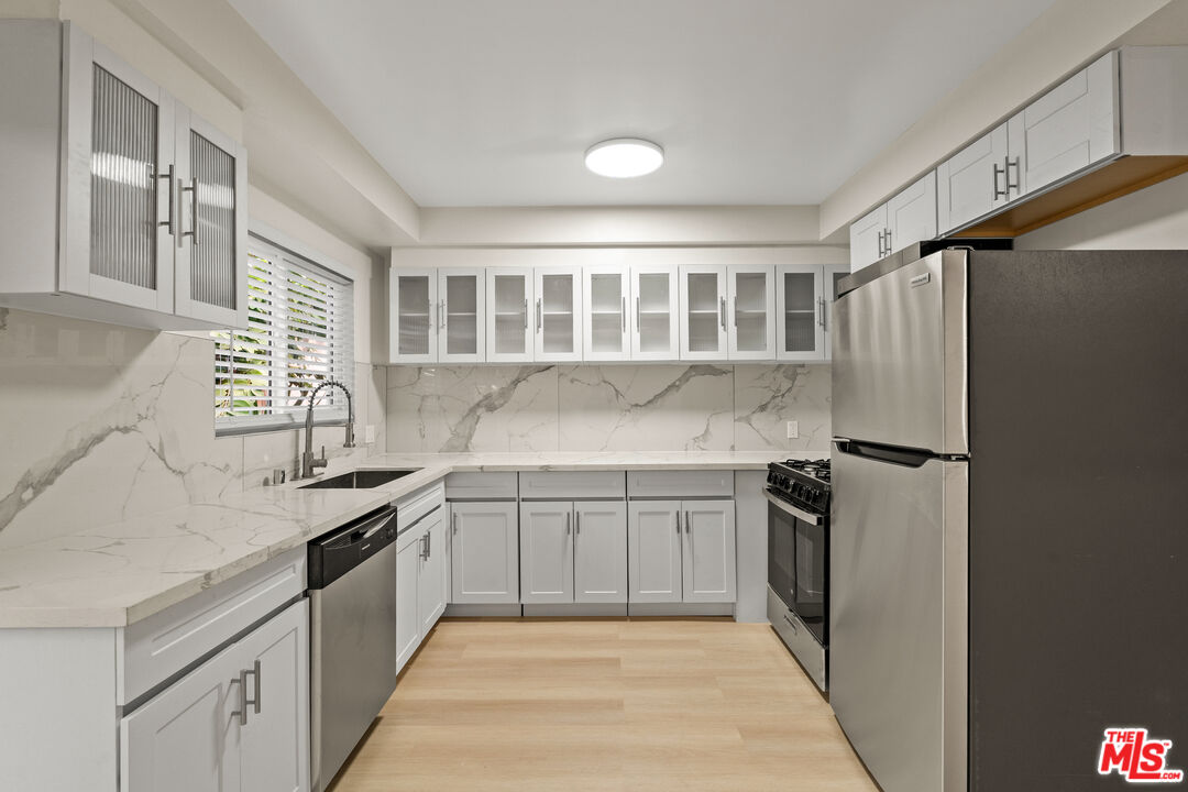 7825 W Manchester Ave Unit: 1