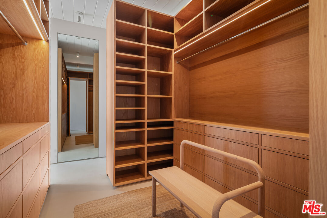 1227 Tellem Dr