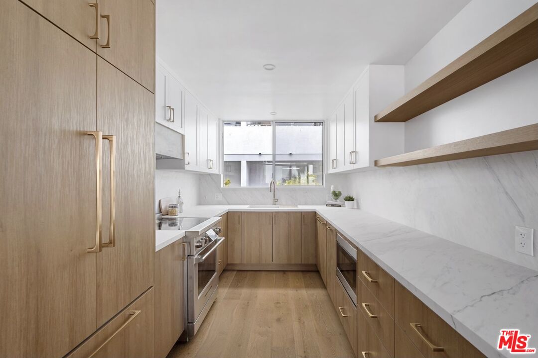 16601 Marquez Ave Unit: 302