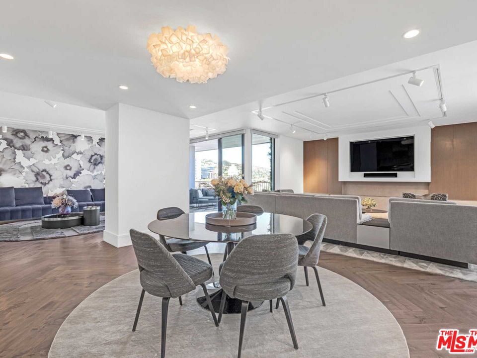 1100 Alta Loma Rd Unit: 1404