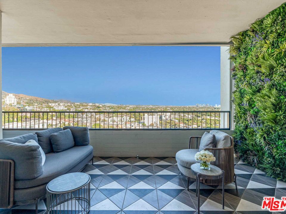 1100 Alta Loma Rd Unit: 1404