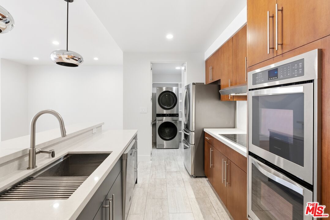 515 Ocean Ave Unit: 304N