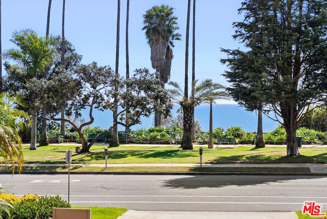 515 Ocean Ave Unit: 304N