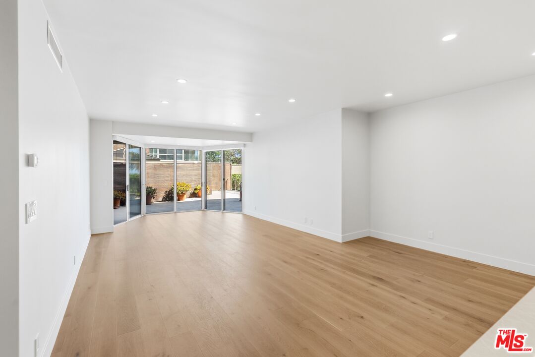 515 Ocean Ave Unit: 304N