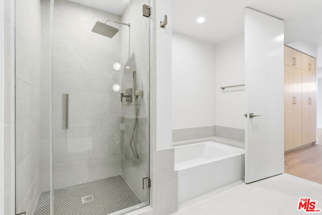 515 Ocean Ave Unit: 304N