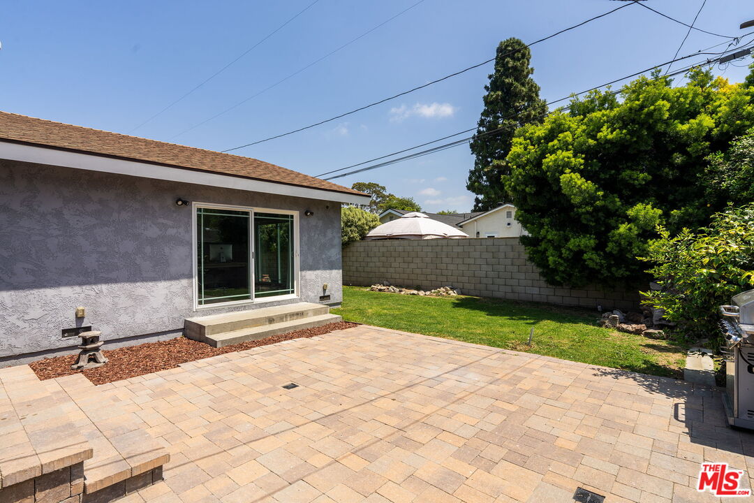 2528 Zandia Ave