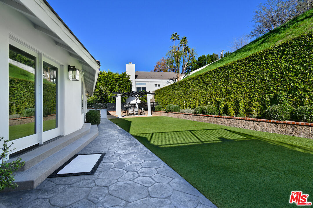 4524 Balboa Ave