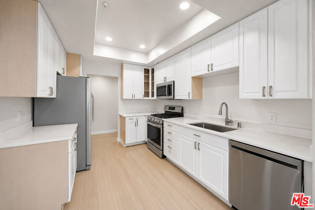 9836 Vidor Dr Unit: 1B