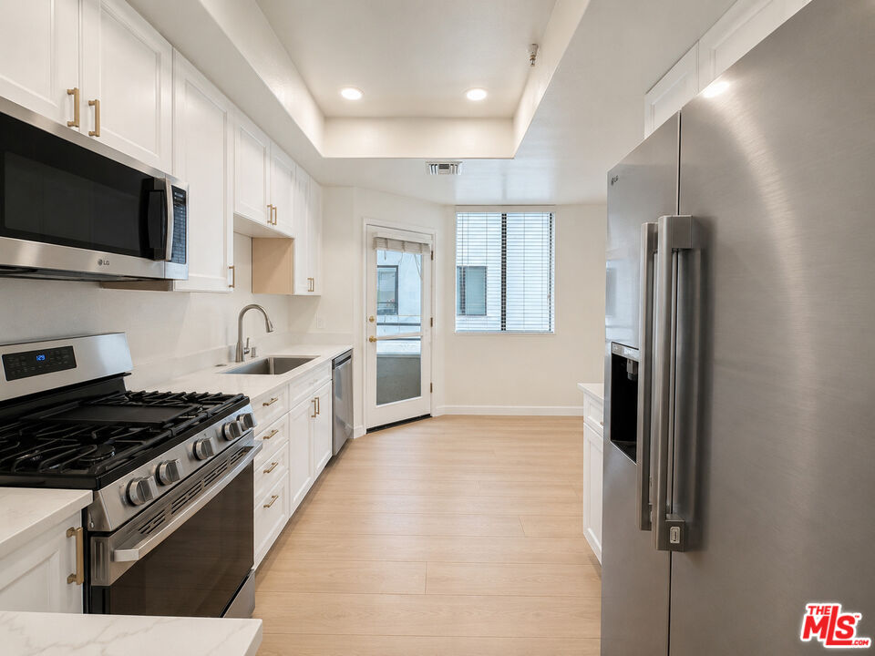 9836 Vidor Dr Unit: 1B