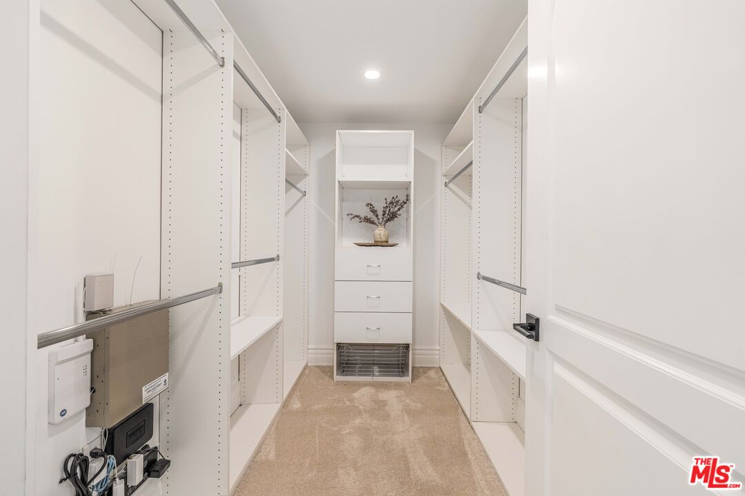 1530 Camden Ave Unit: 305