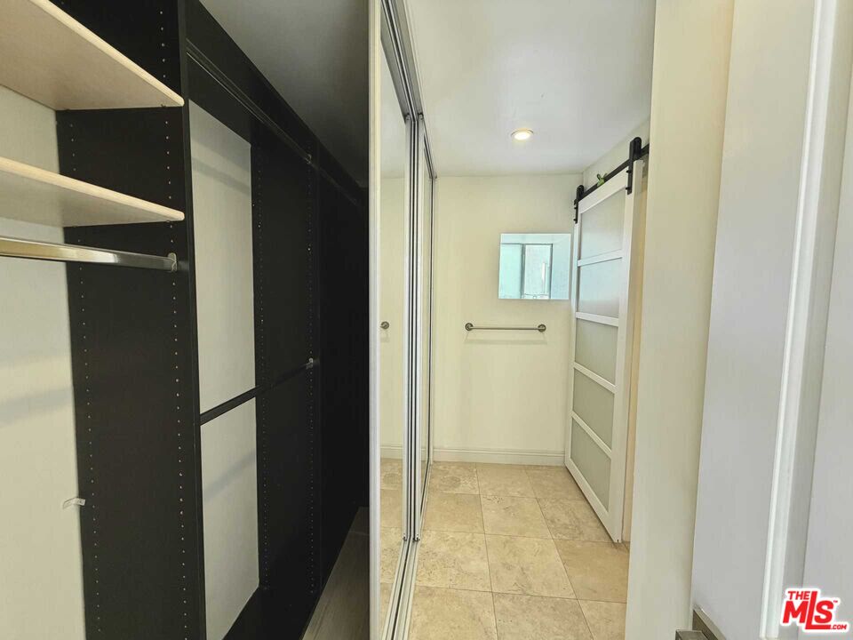 121 S Palm Dr Unit: 404