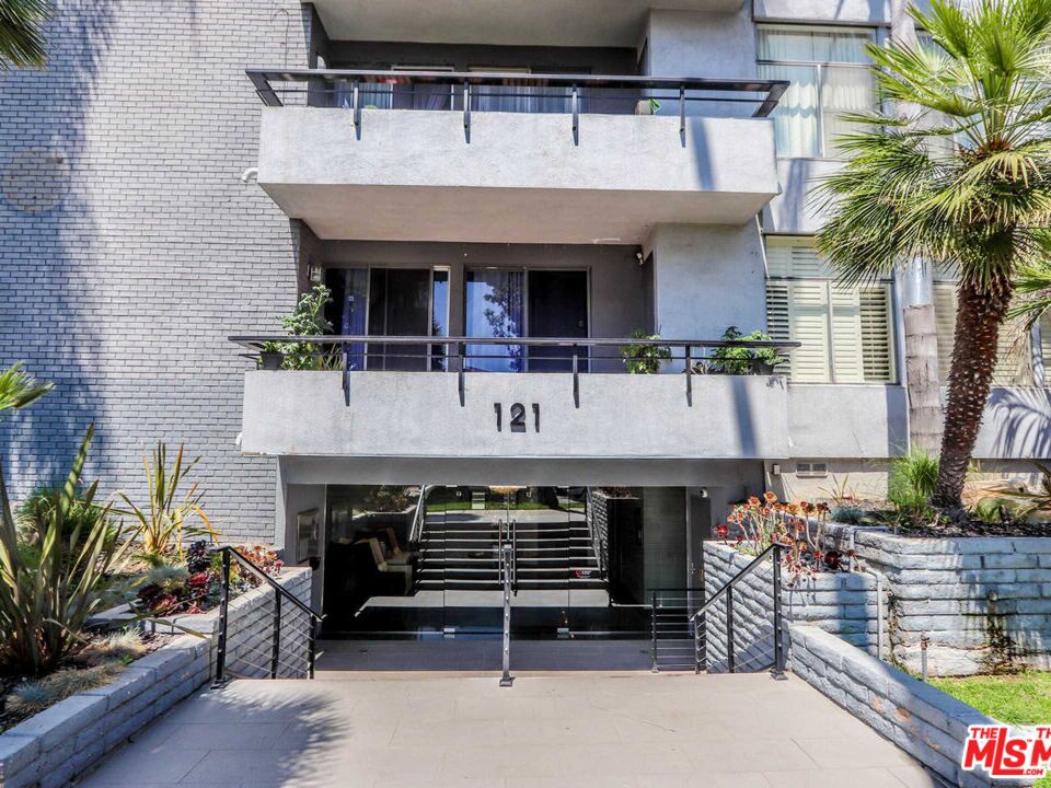 121 S Palm Dr Unit: 404