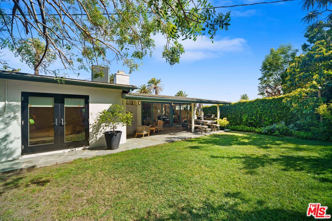 3085 Motor Ave