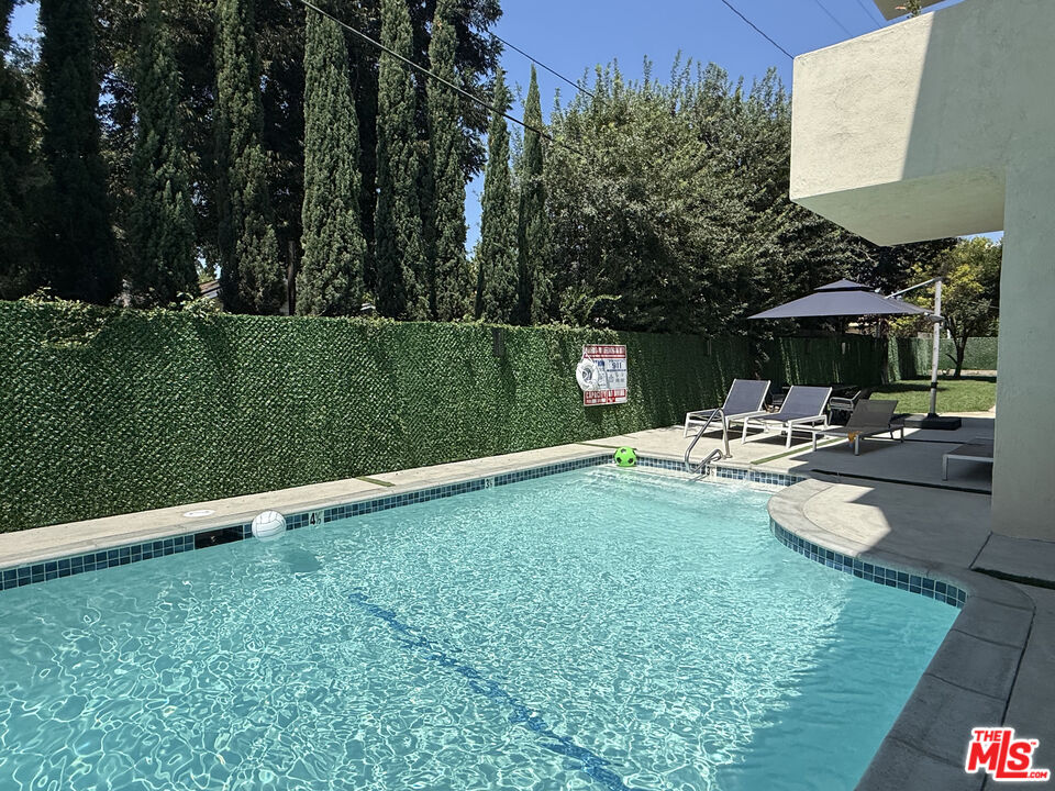 711 Orange Grove Ave Unit: 214