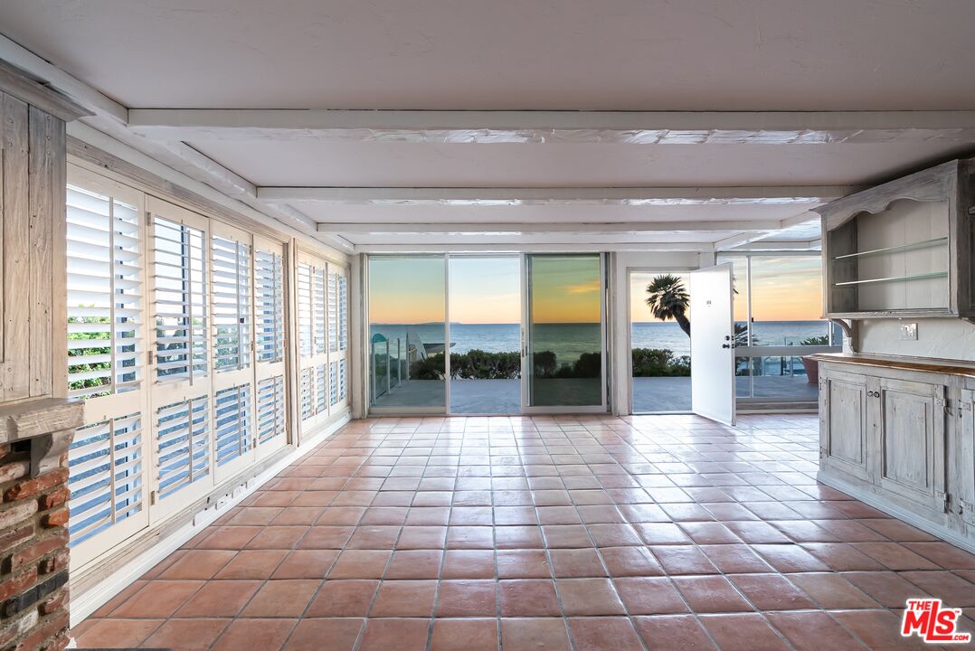 22548 Pacific Coast Hwy Unit: 101