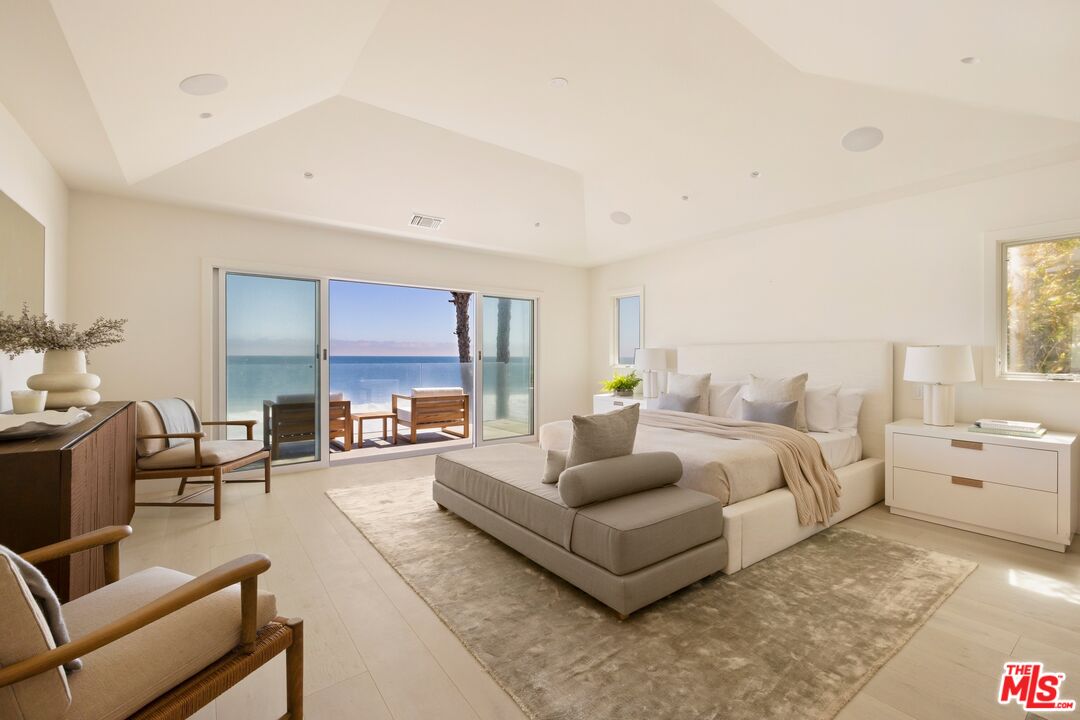 22440 Pacific Coast Hwy