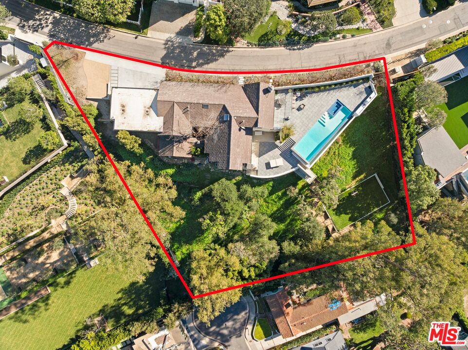 357 Crown Dr
