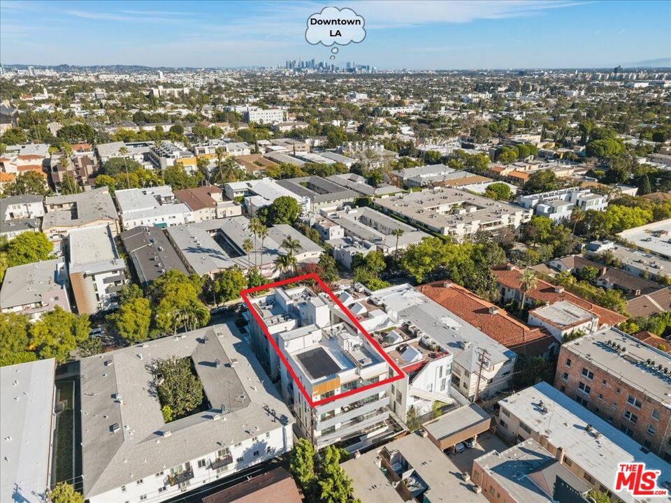 1257 N Sweetzer Ave Unit: 202
