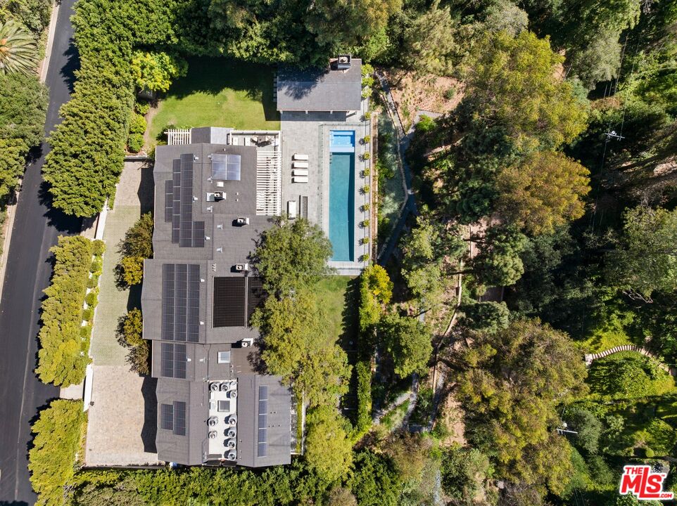 491 N Tigertail Rd
