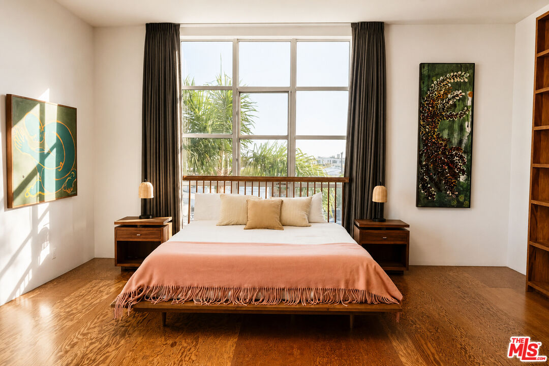 1643 12th St Unit: 2