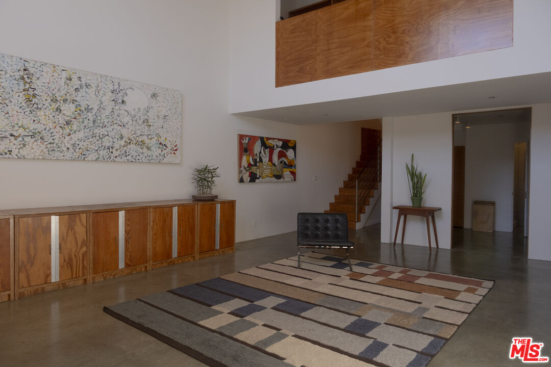1643 12th St Unit: 2
