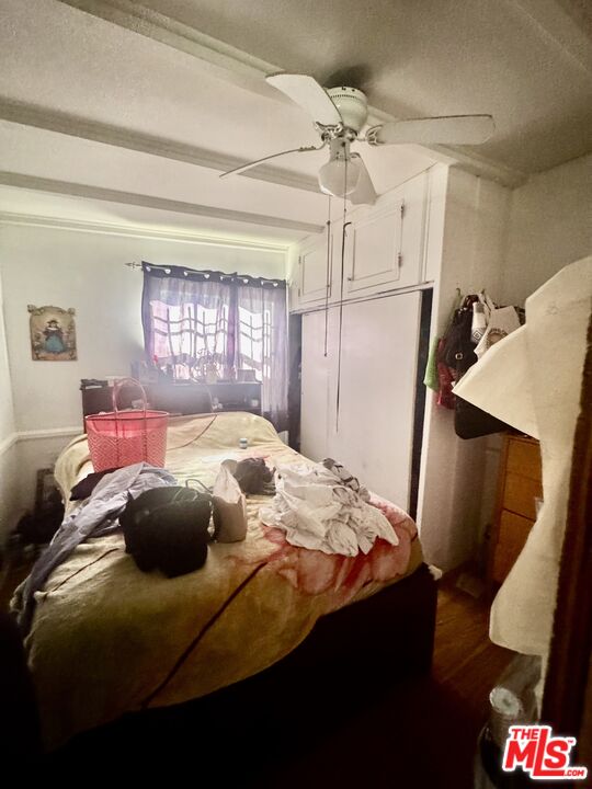 11416 Venice Blvd