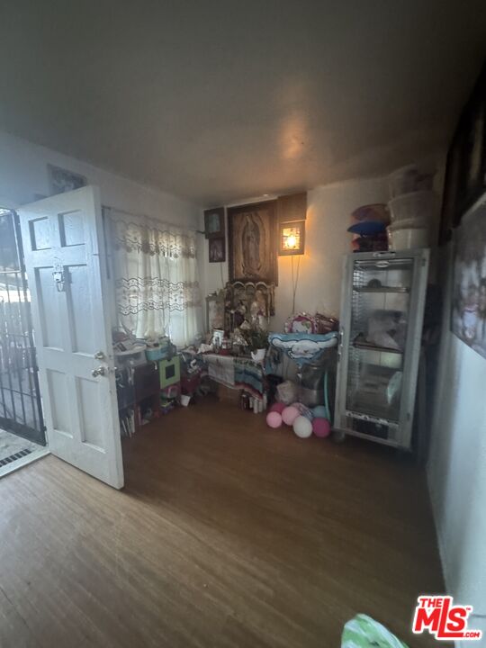 11416 Venice Blvd