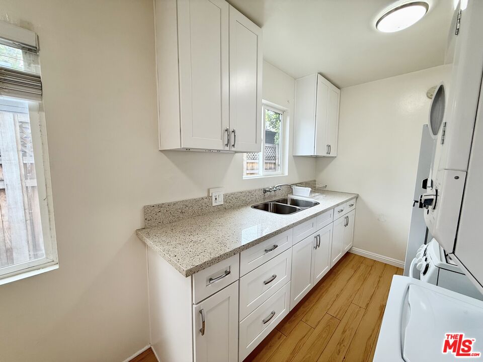630 N Westbourne Dr Unit: A