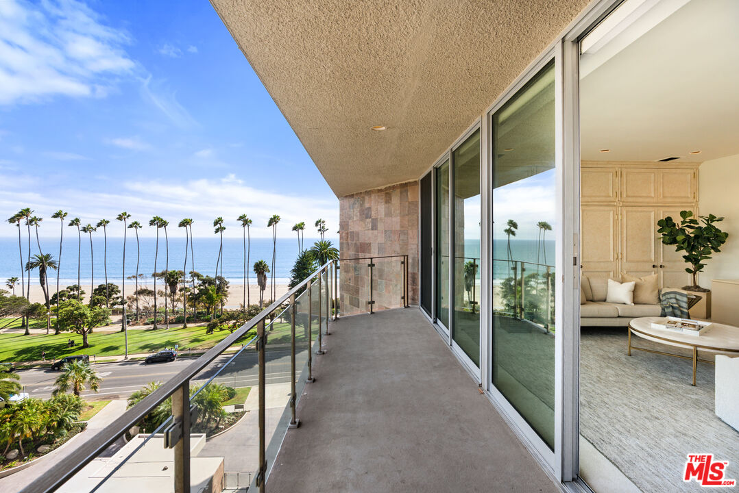 515 Ocean Ave Unit: NPH B