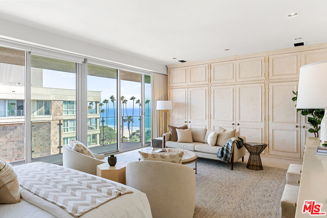 515 Ocean Ave Unit: NPH B