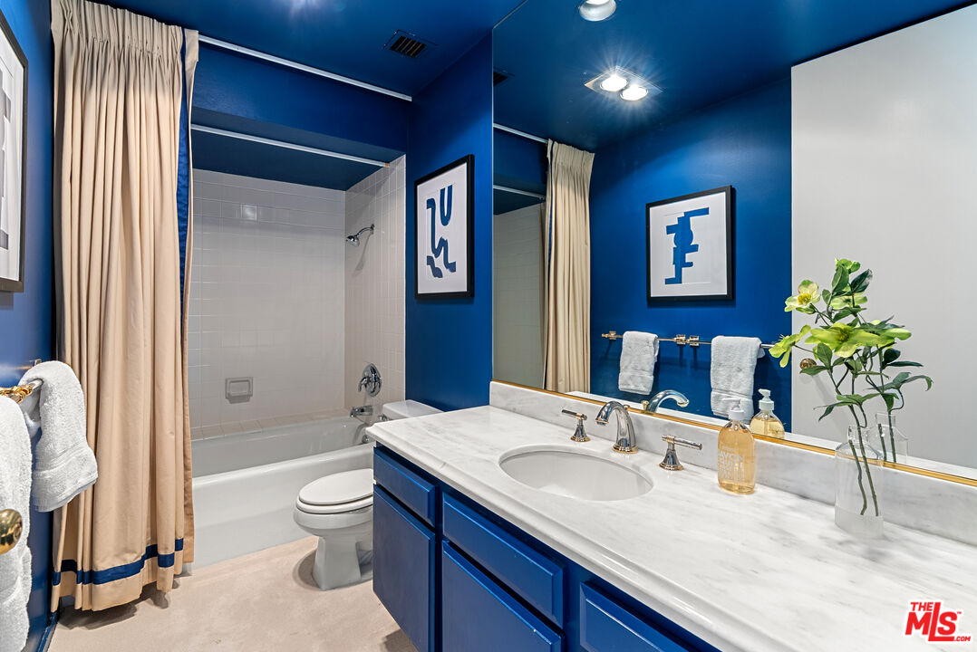 515 Ocean Ave Unit: NPH B