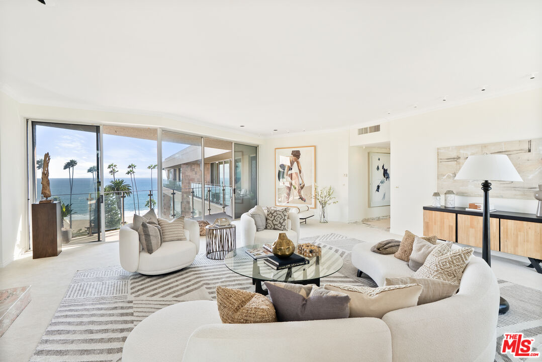 515 Ocean Ave Unit: NPH B