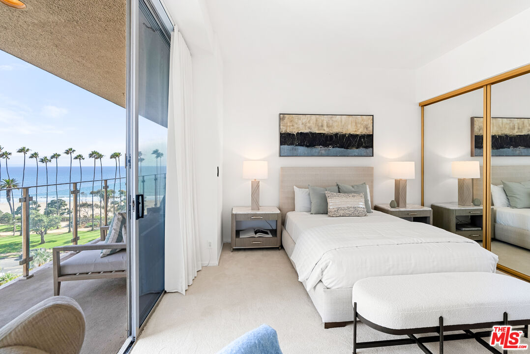 515 Ocean Ave Unit: NPH B