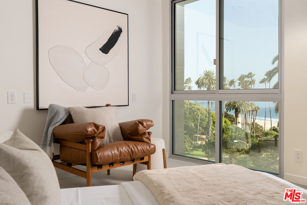 515 Ocean Ave Unit: 701S