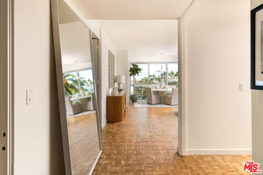 515 Ocean Ave Unit: 701S