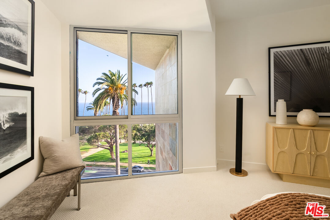 515 Ocean Ave Unit: 701S