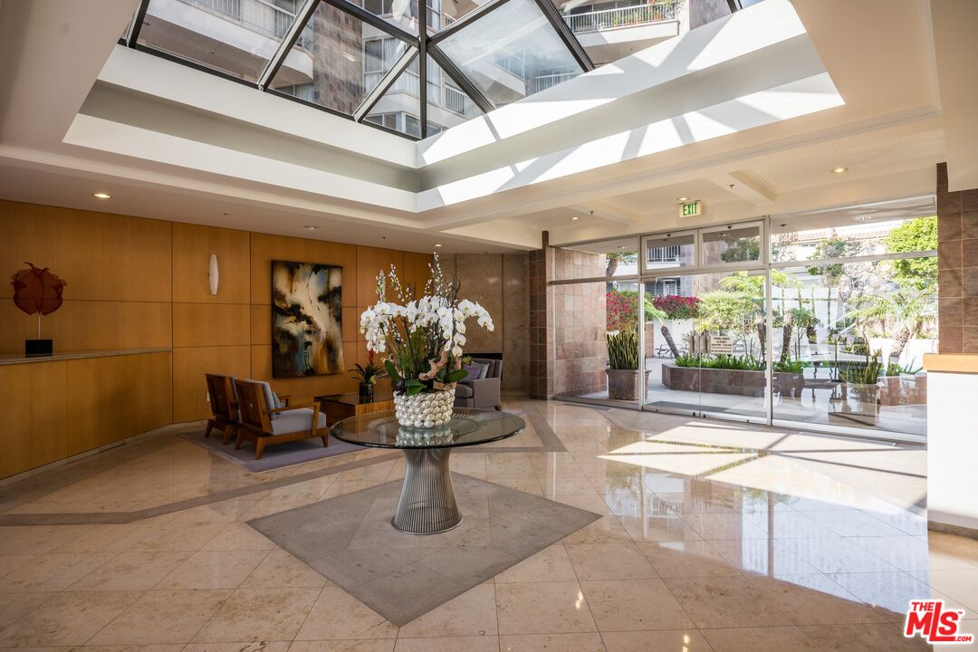 515 Ocean Ave Unit: 701S
