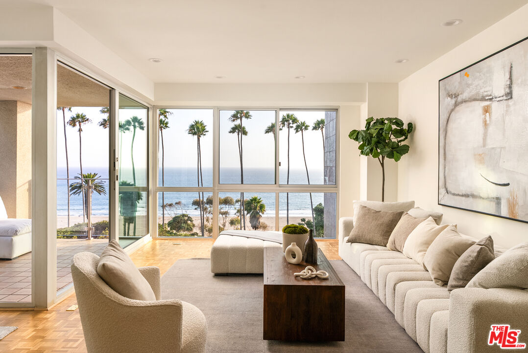 515 Ocean Ave Unit: 701S