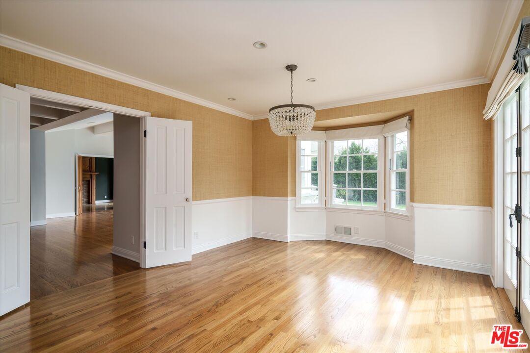 1146 Corsica Dr
