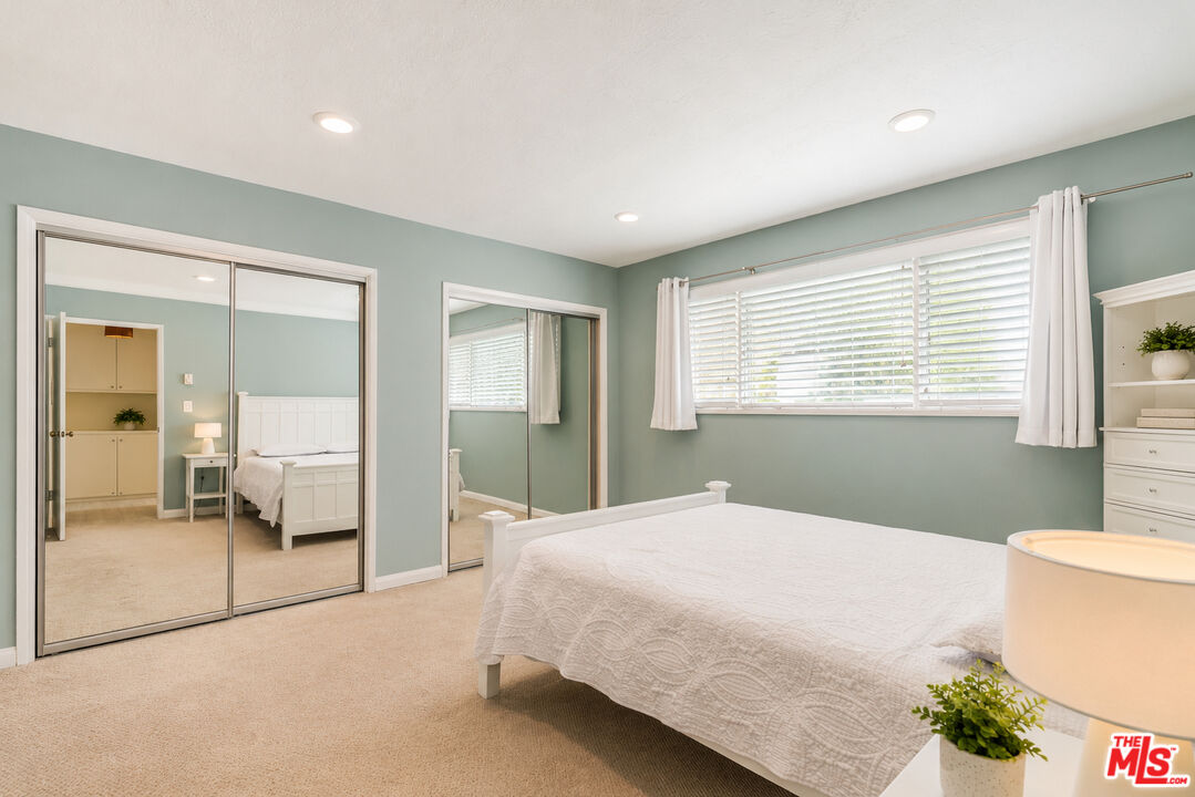 404 San Vicente Blvd Unit: 204