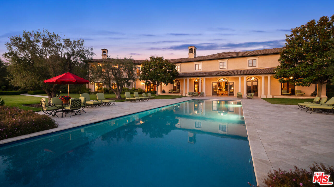 10 Beverly Ridge Ter
