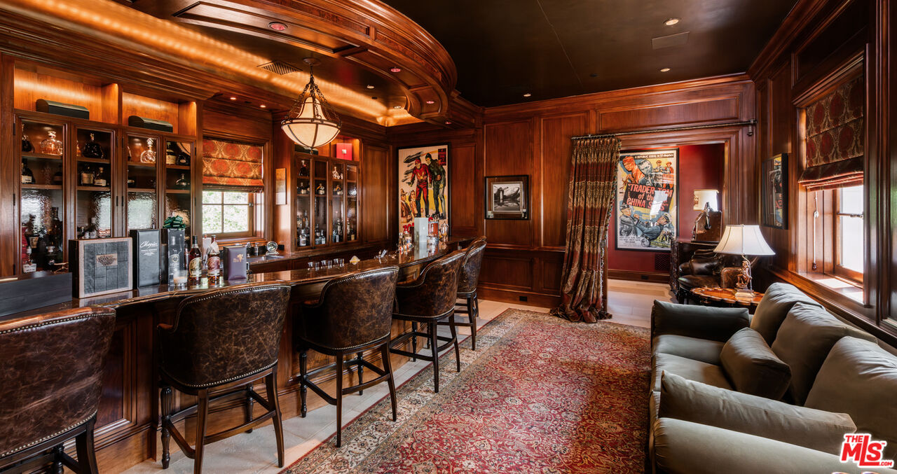 10 Beverly Ridge Ter